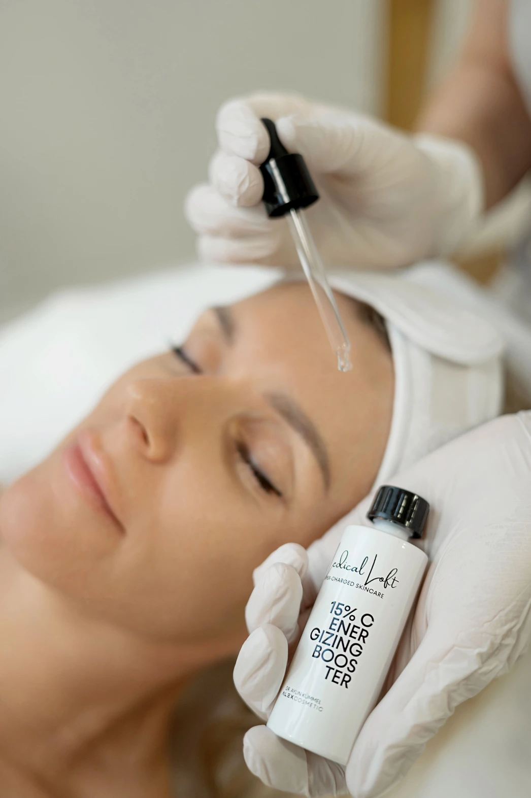 Green Peel ir Alex Cosmetic vaistažolių pilingai Klaipėdoje – odos atnaujinimas, randų ir raukšlių mažinimas